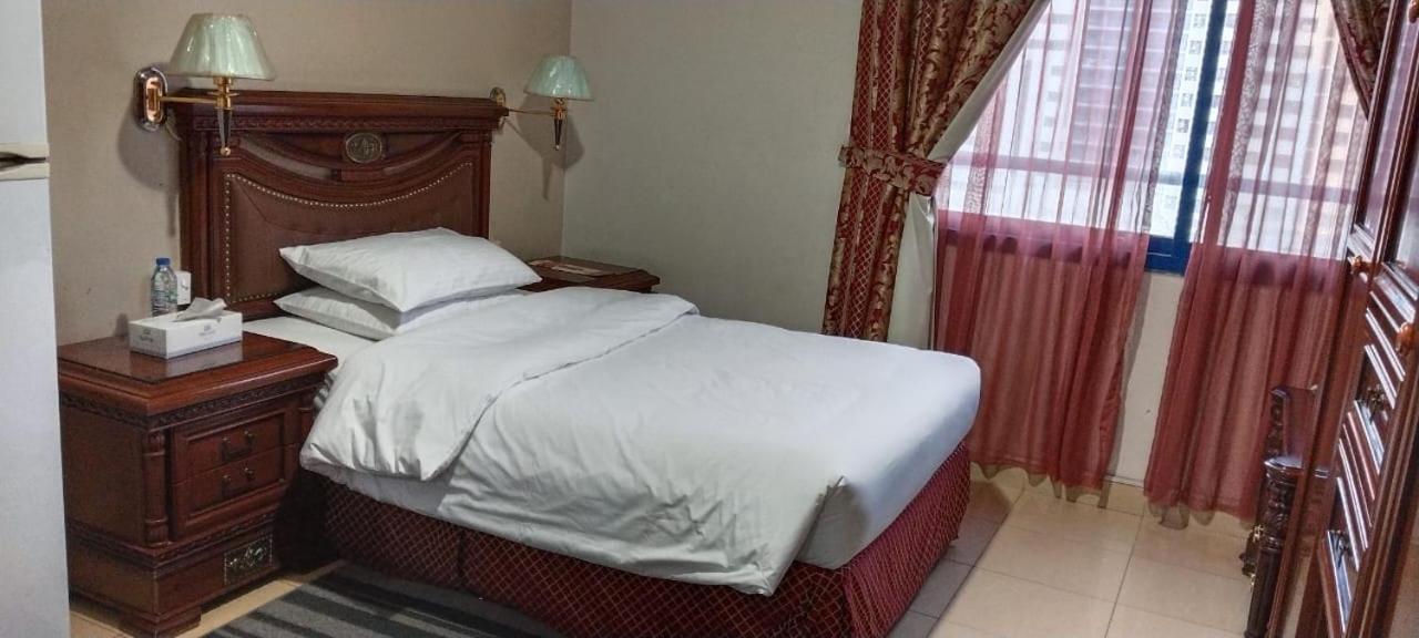 Rainbow Hotel Apartments Abu Dhabi Bagian luar foto